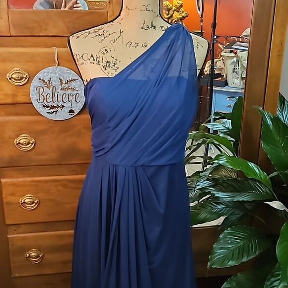 NWT David's Bridal Marine One Shoulder Illusion Maxi Gown size 8 - Picture 2 of 16